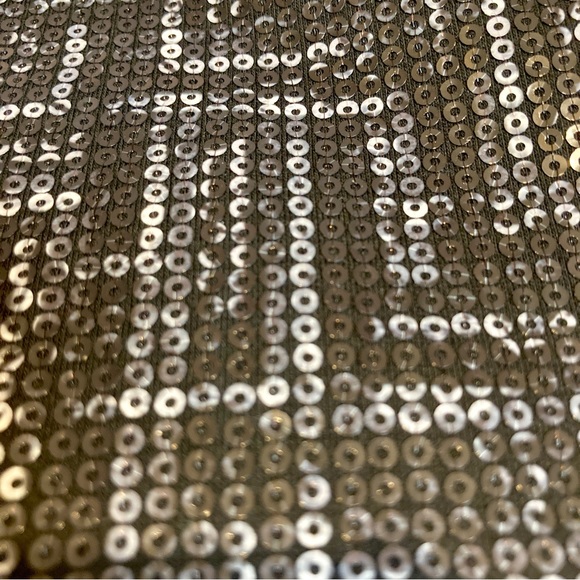 DKNY Black Sequin Short Sleeve Top With Crew Neck - Size XL - Picture 5 of 8